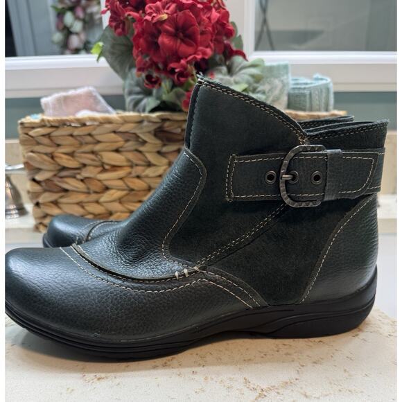 Earth Origins Dayton 10M Green Boots Suede Leather Zip Buckle Detail Preowned - Picture 11 of 15